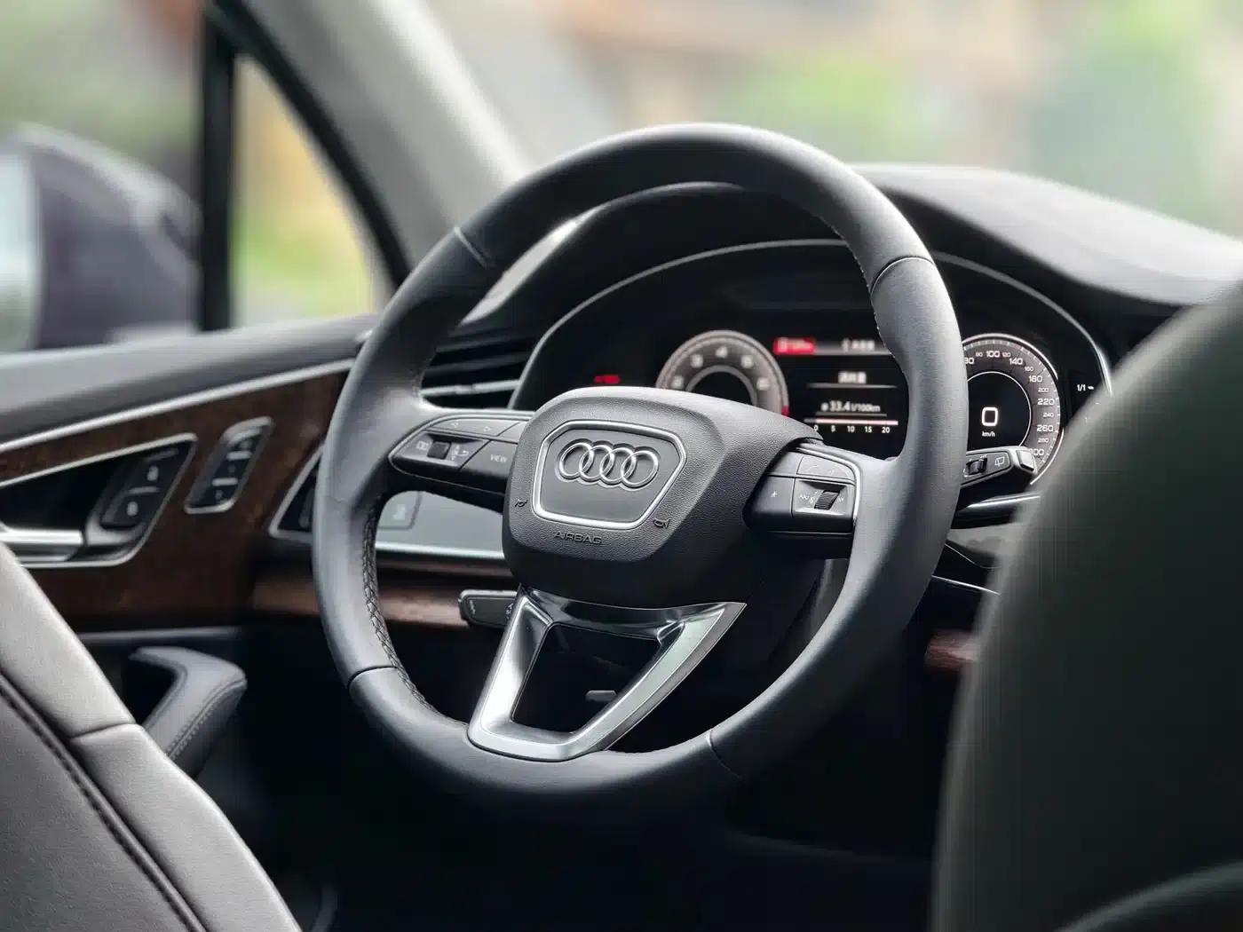 Audi Q7 2024 45 TFSI quattro S line Sport — миниатюра 13
