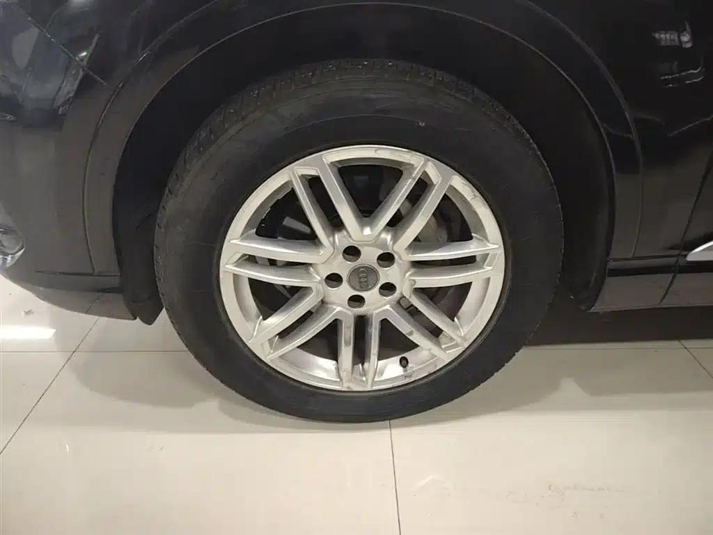 Audi Q7 2016 40 TFSI Comfort — миниатюра 23