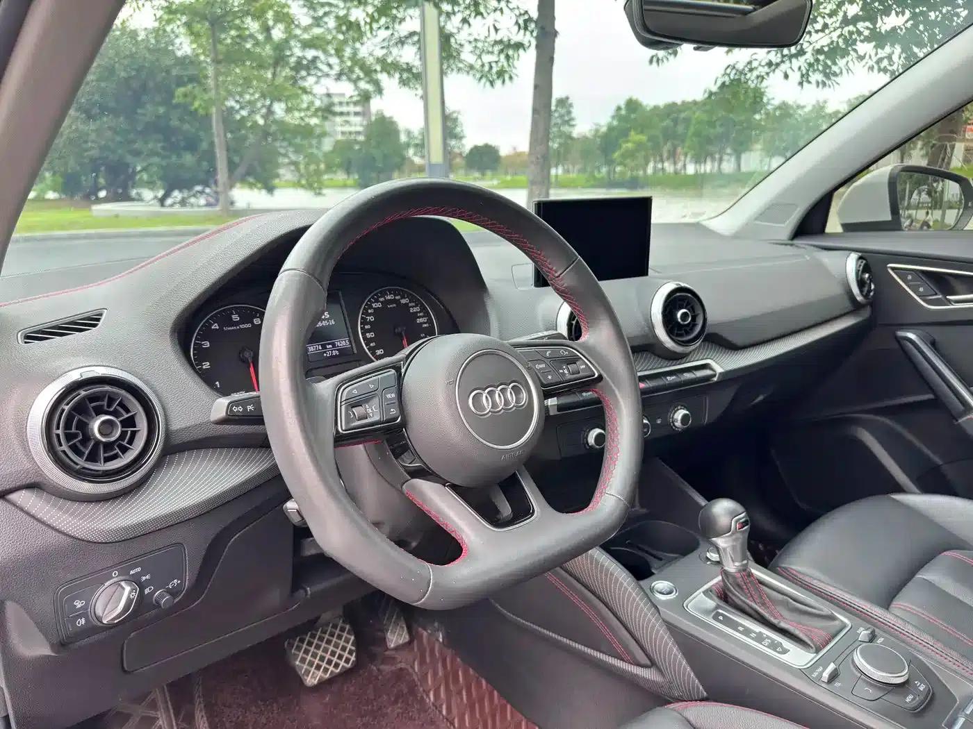 Audi Q2L 2022 35 TFSI Progressive Dynamic Edition — миниатюра 12