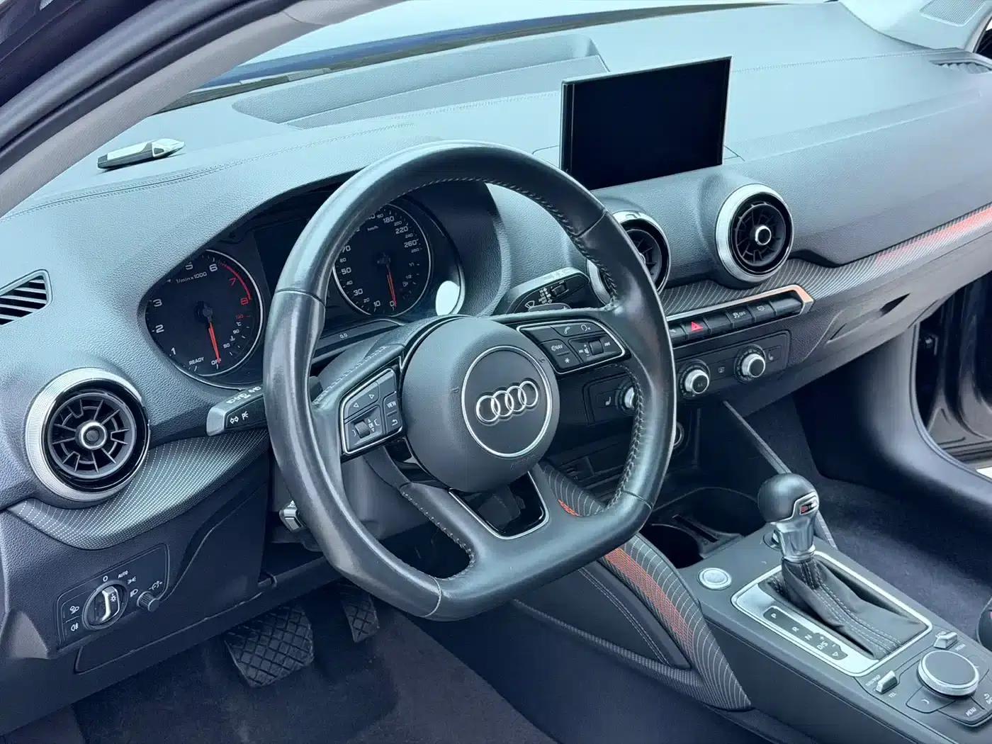 Audi Q2L 2022 35 TFSI Progressive Dynamic Edition — миниатюра 12