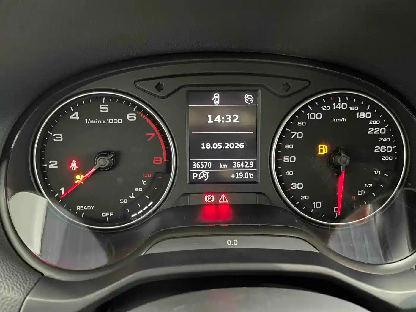Audi Q2L 2022 35 TFSI Progressive Dynamic Edition — миниатюра 17