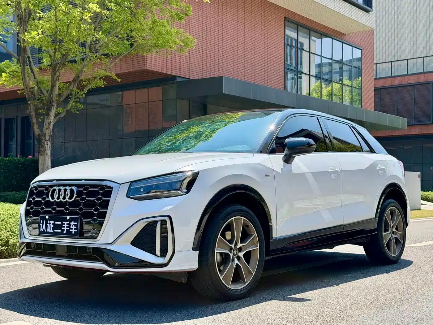 Audi Q2L 2022 35 TFSI Luxury Dynamic — миниатюра 1