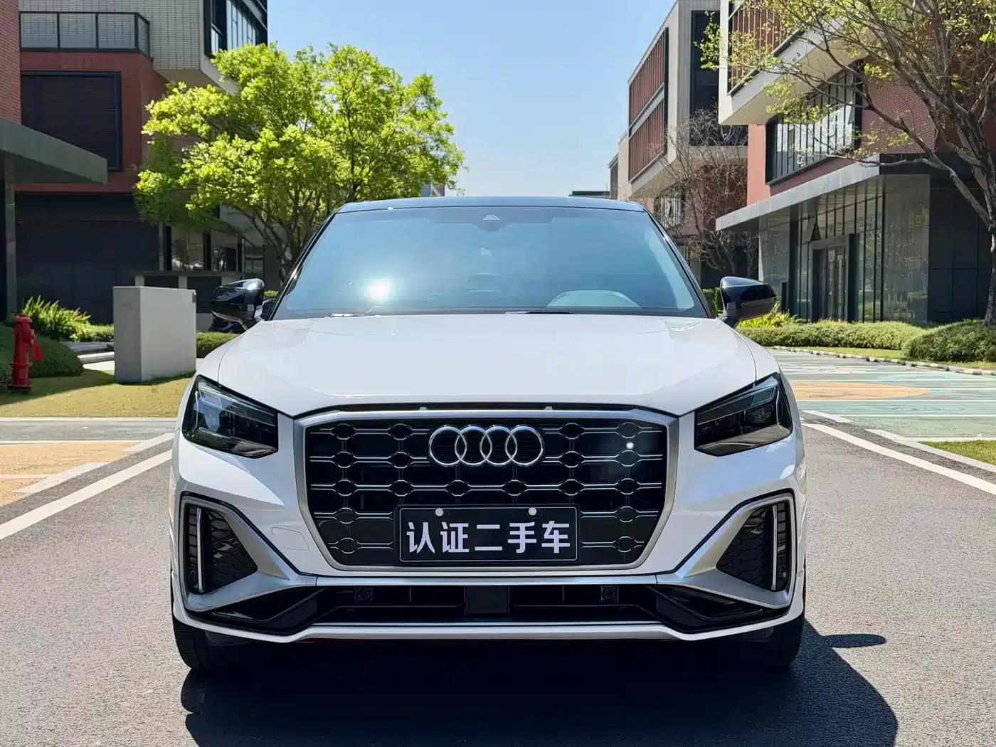 Audi Q2L 2022 35 TFSI Luxury Dynamic — миниатюра 2