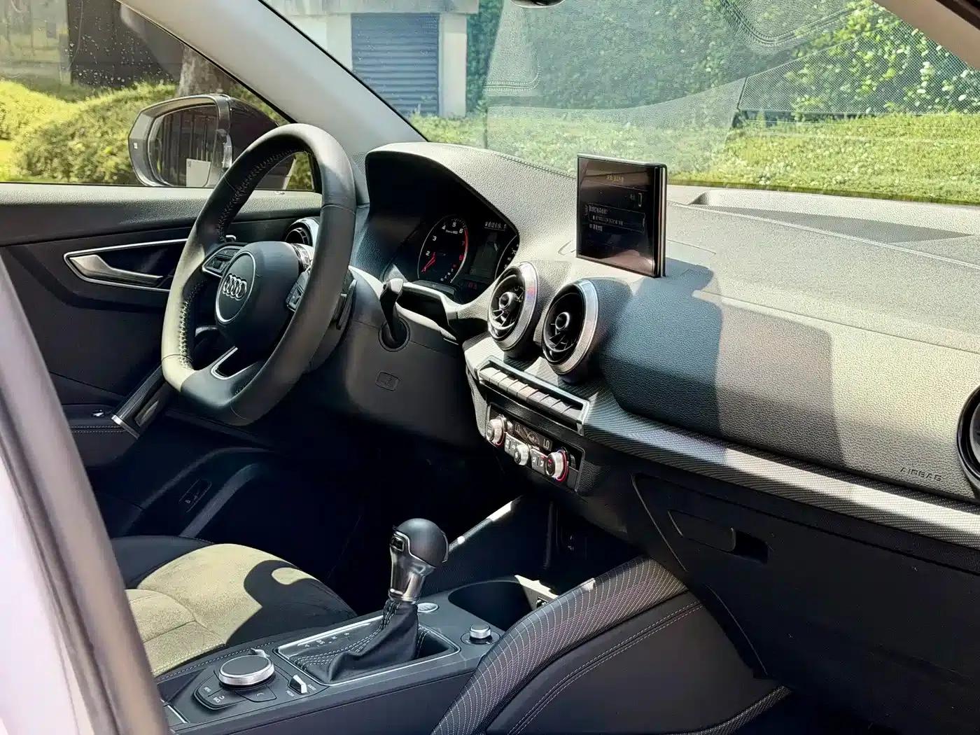 Audi Q2L 2022 35 TFSI Luxury Dynamic — миниатюра 10