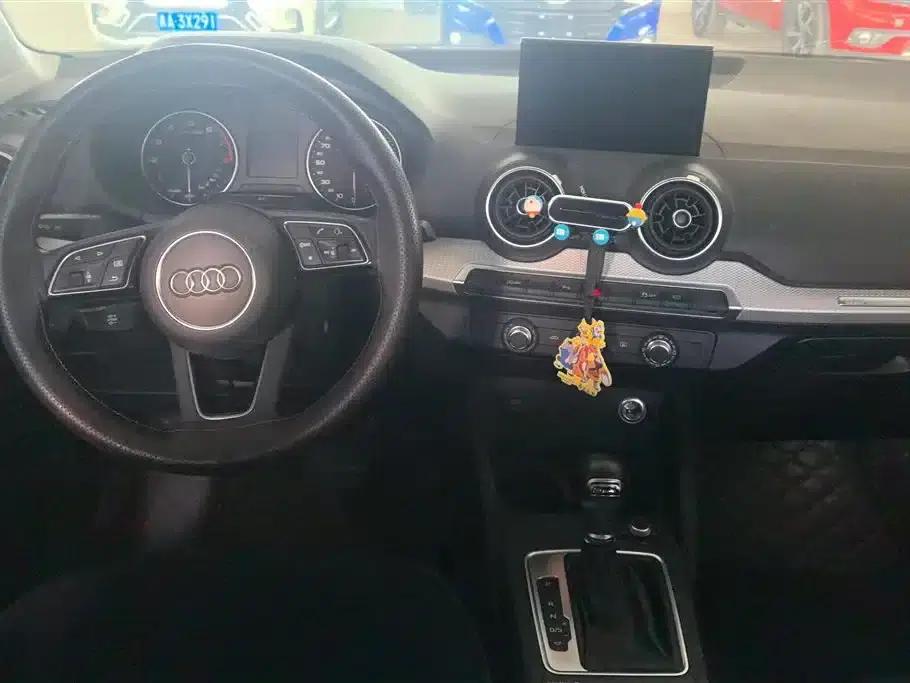 Audi Q2L 2020 35 TFSI Progressive Dynamic Edition — миниатюра 12