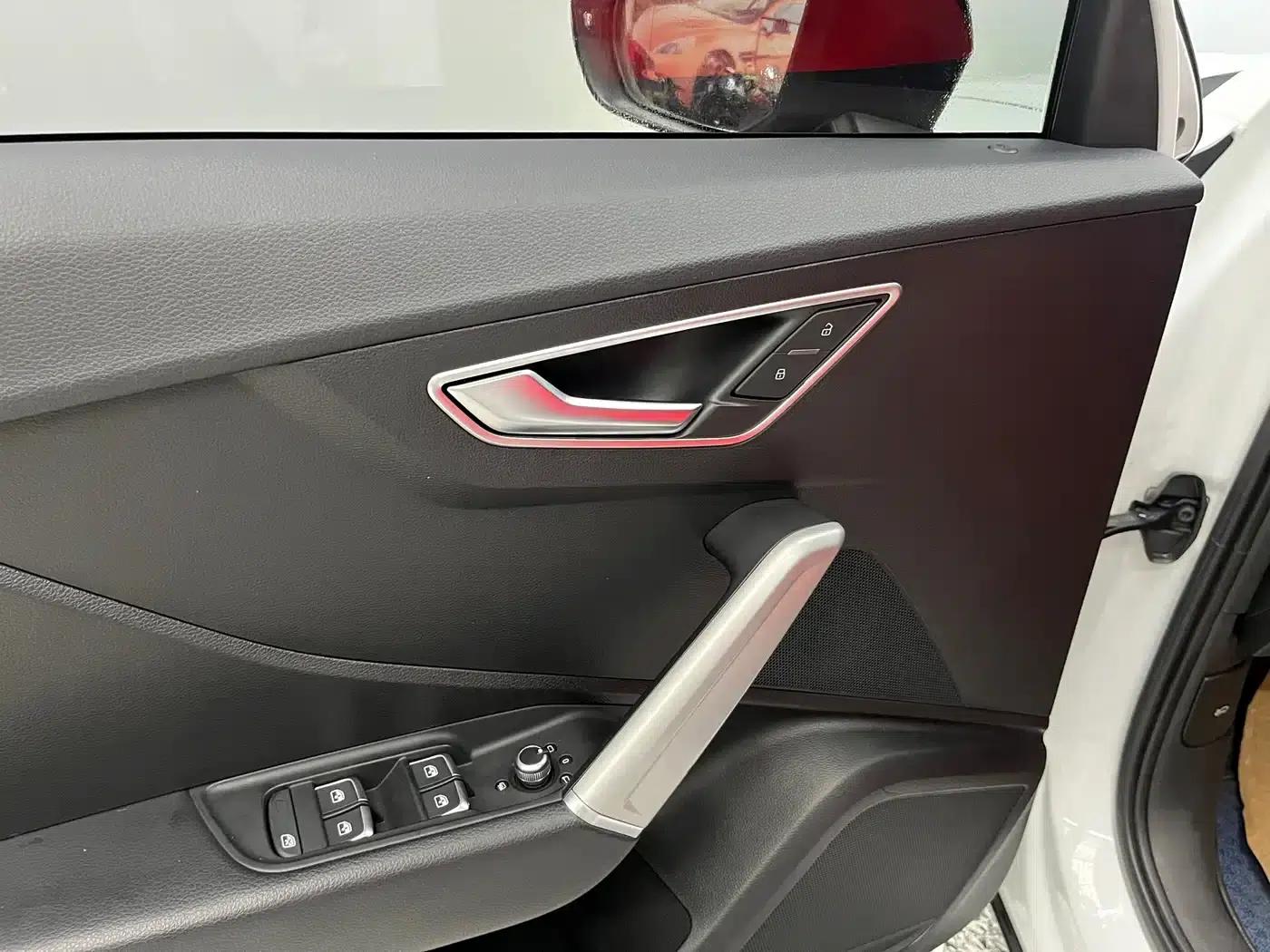 Audi Q2L 2021 35 TFSI Progressive Dynamic Edition — миниатюра 6