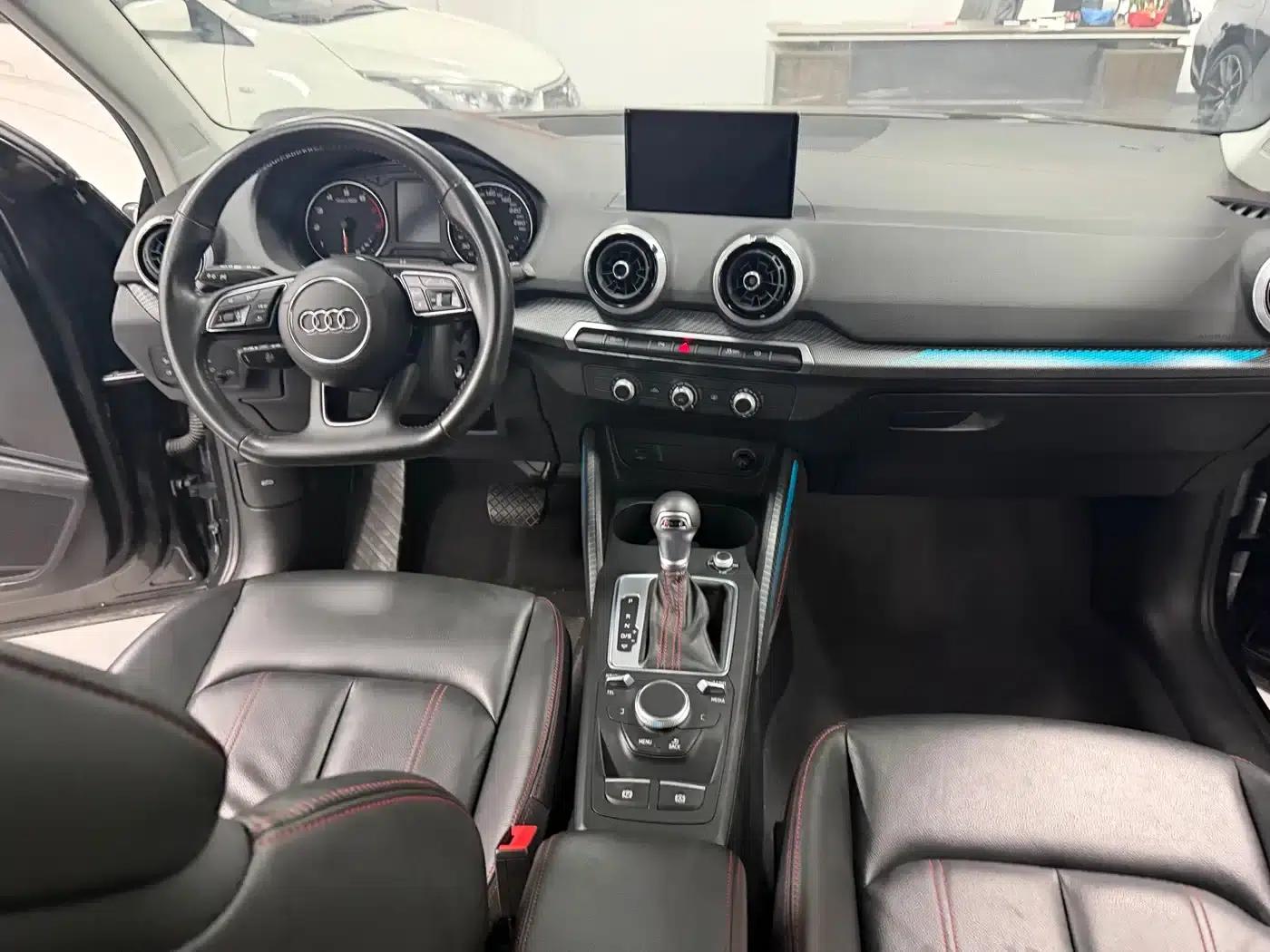 Audi Q2L 2022 35 TFSI Progressive Dynamic Edition — миниатюра 11