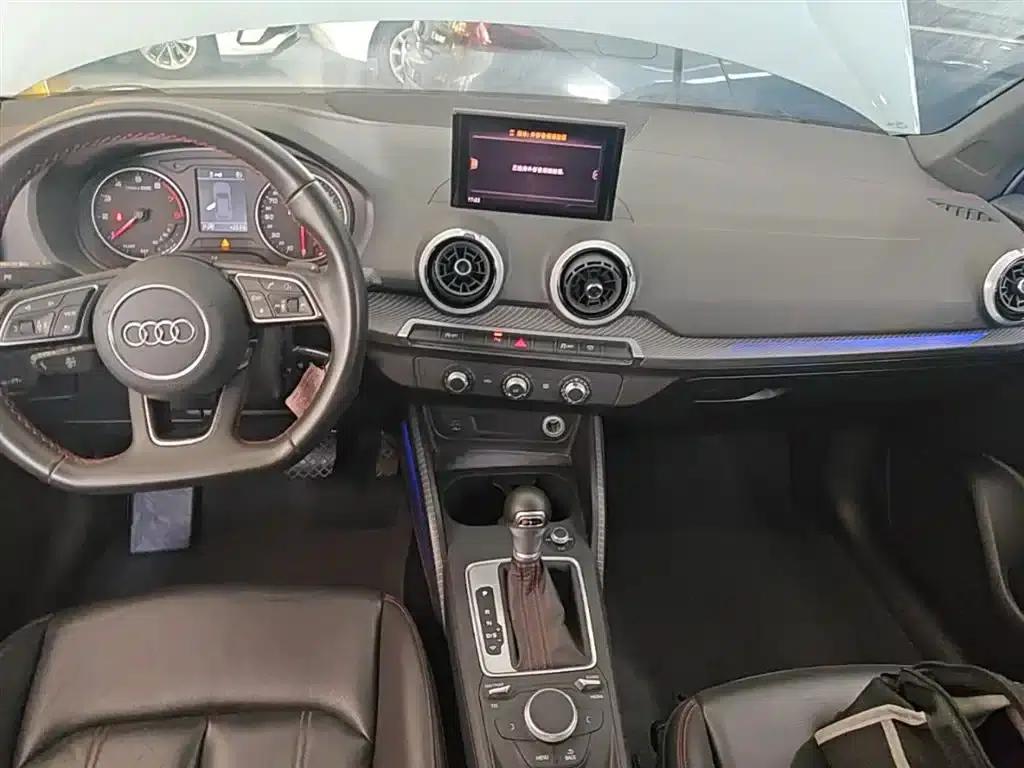 Audi Q2L 2022 35 TFSI Progressive Dynamic Edition — миниатюра 13