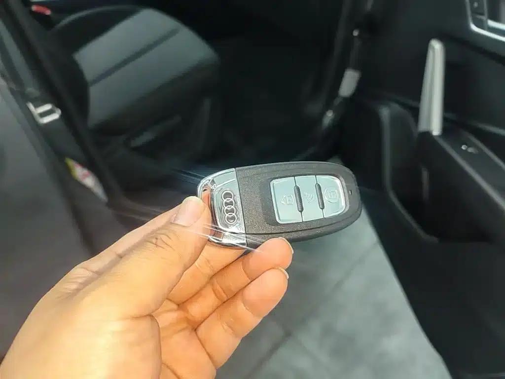 Audi Q2L 2020 35 TFSI Progressive Dynamic Edition — миниатюра 9