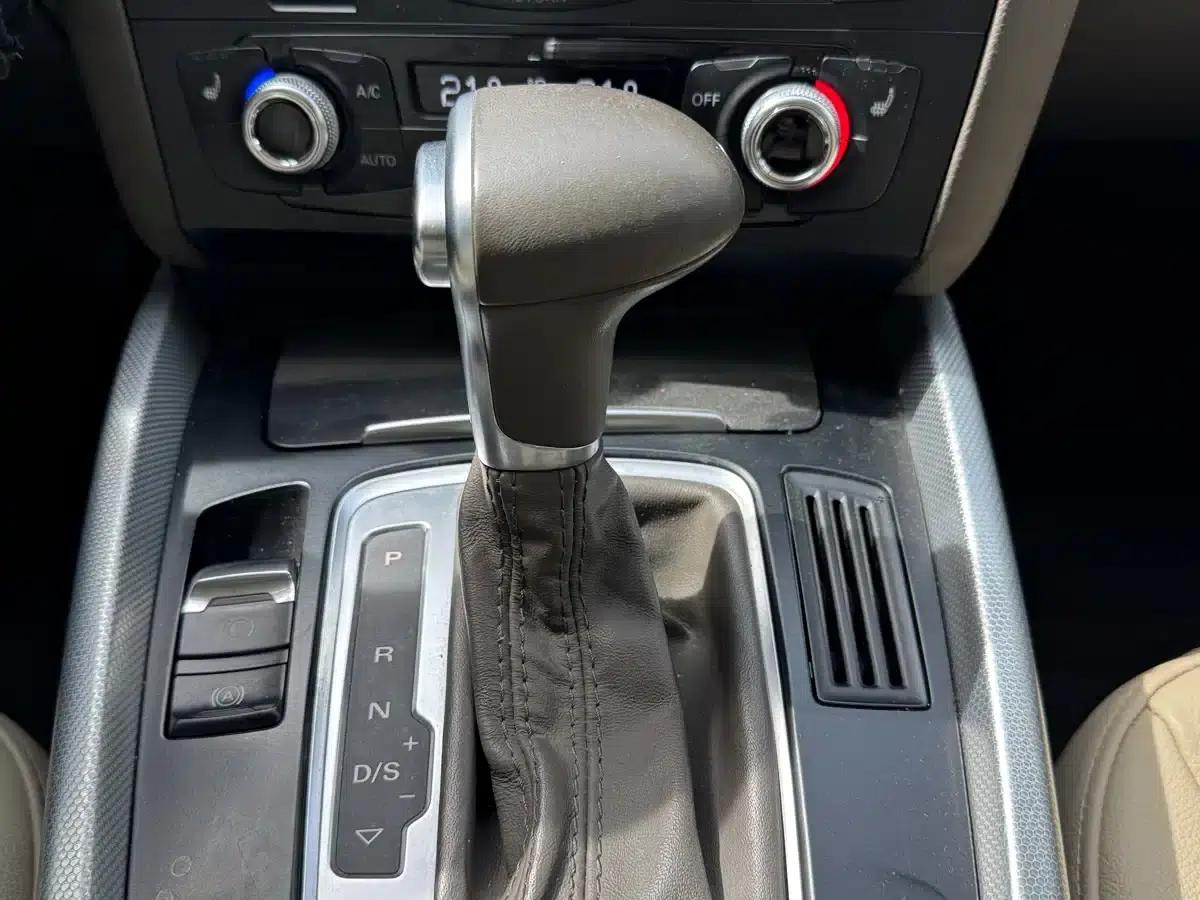 Audi Q5 2015 40 TFSI Technology Edition — миниатюра 9