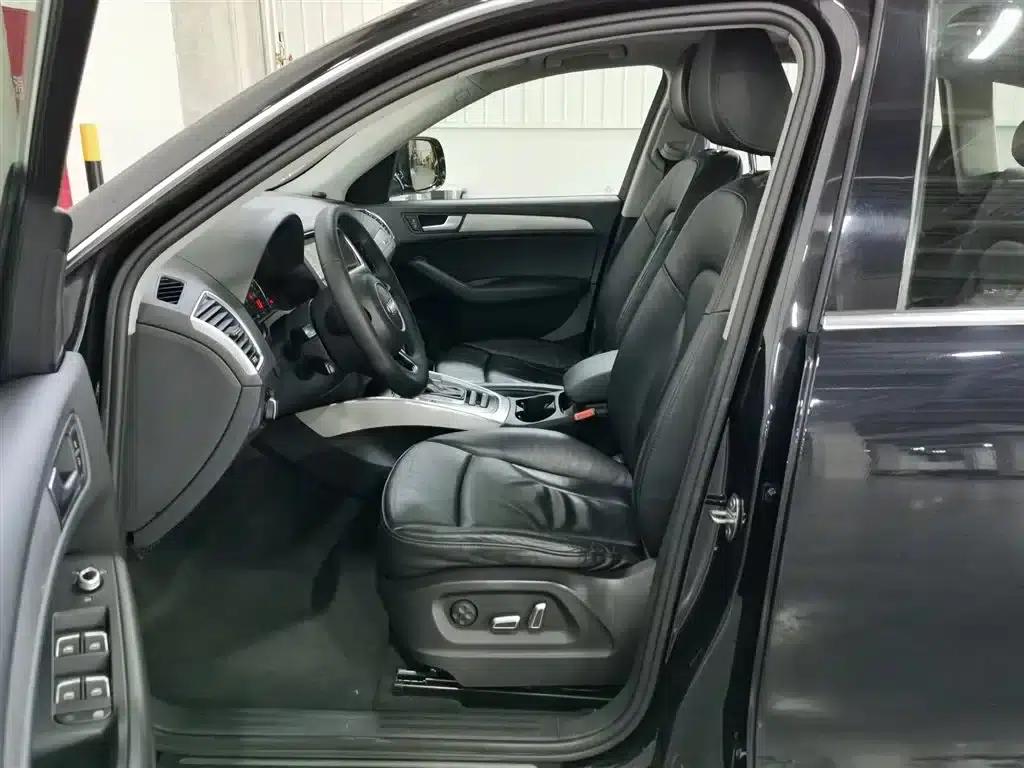Audi Q5 2015 40 TFSI Technology Edition — миниатюра 10