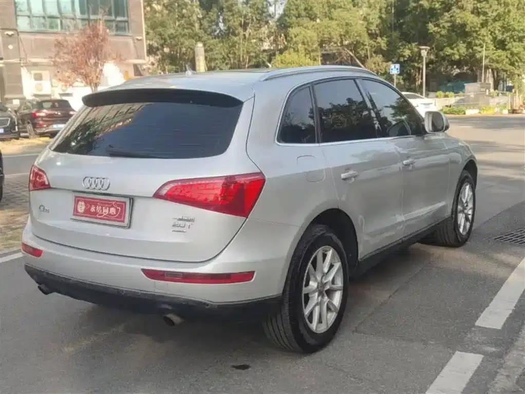 Audi Q5 2011 2.0TFSI Technology Edition — миниатюра 5