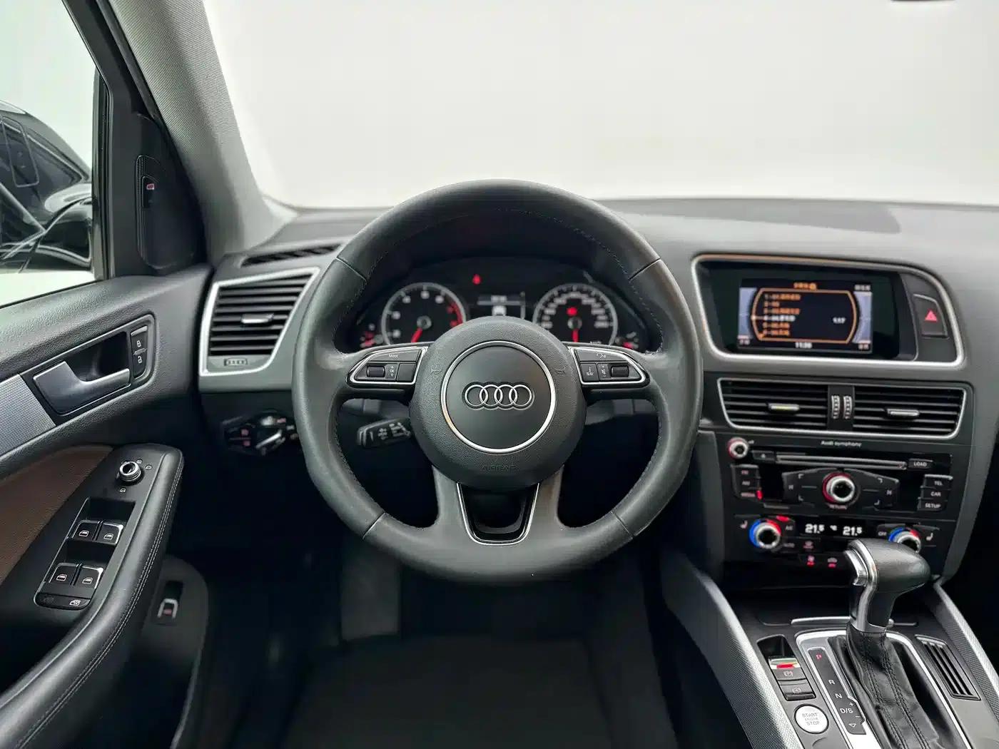 Audi Q5 2017 Plus 40 TFSI Technology Edition — миниатюра 10