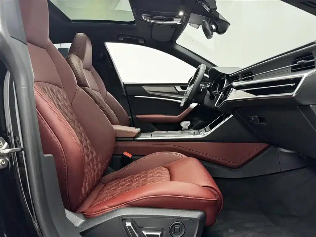 2024 Audi A7L 45 TFSI quattro Black Edition — миниатюра 30