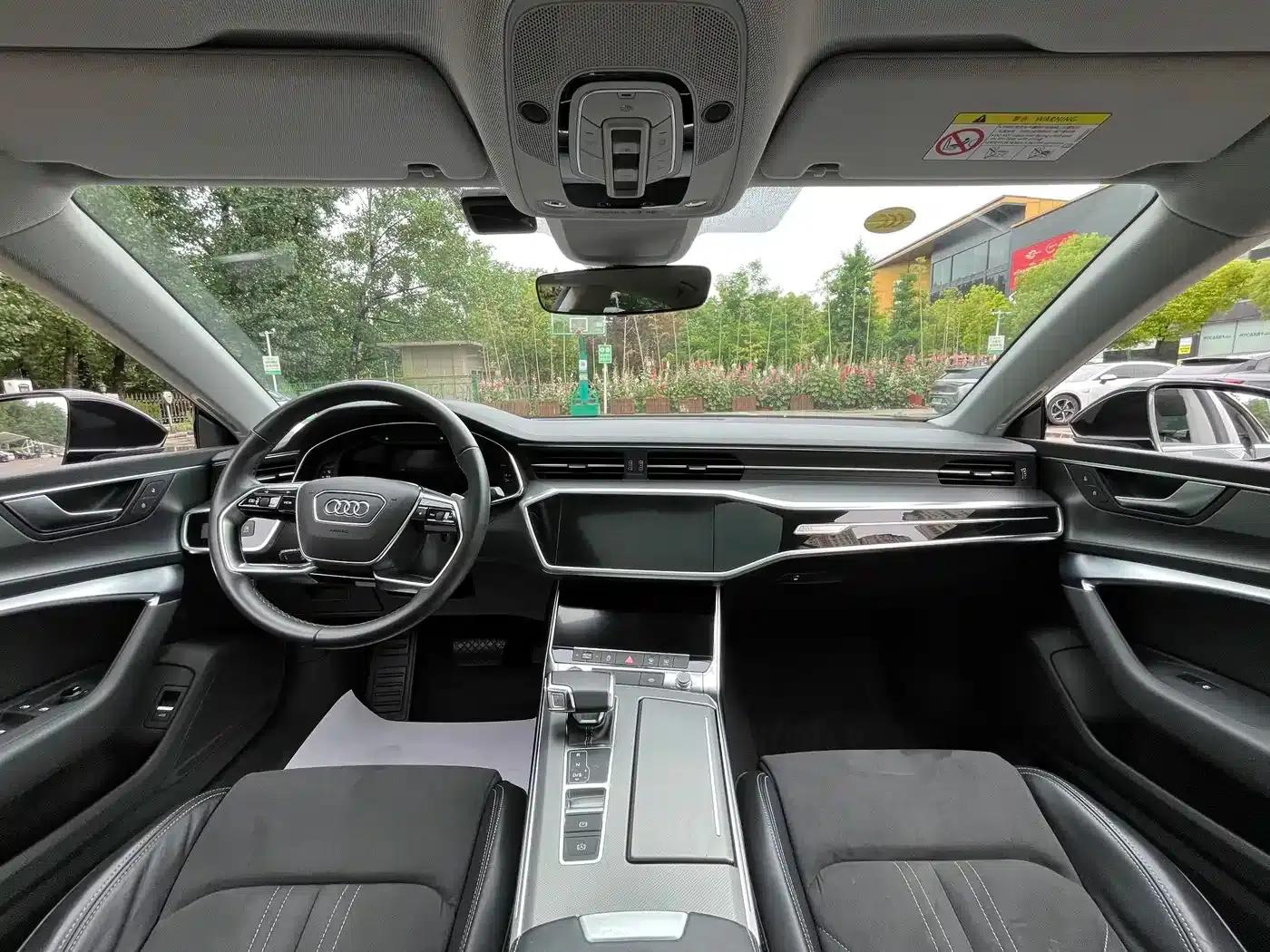 Audi A7L 2024 45TFSI S-line Dream Edition Crystal Package — миниатюра 13