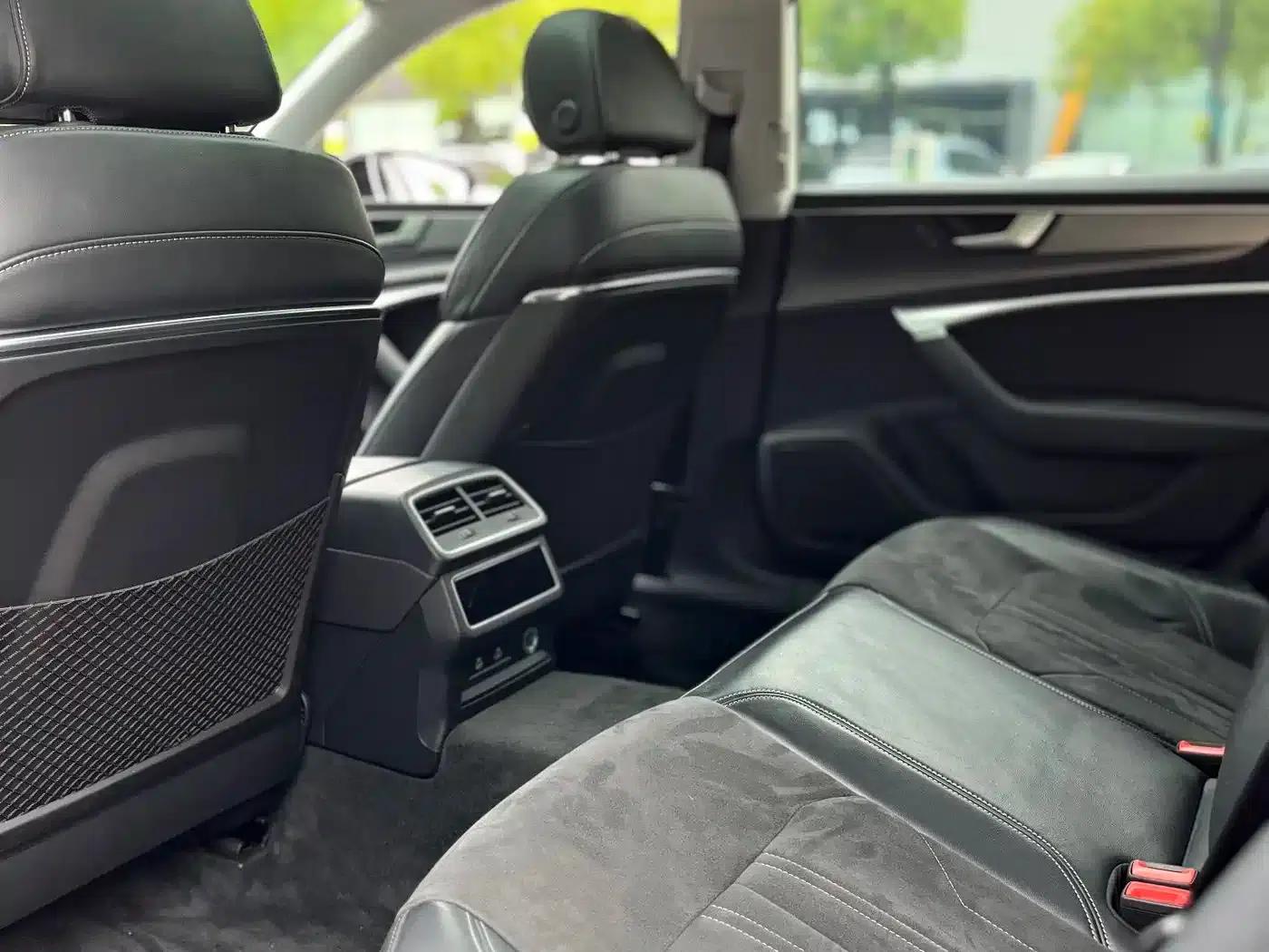 Audi A7L 2024 45TFSI S-line Dream Edition Crystal Package — миниатюра 6