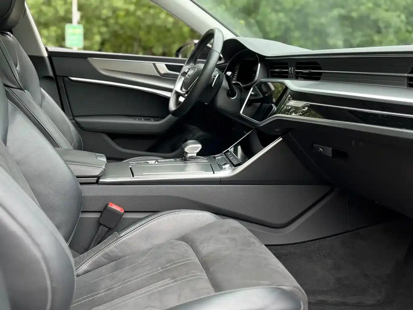 Audi A7L 2024 45TFSI S-line Dream Edition Crystal Package — миниатюра 9