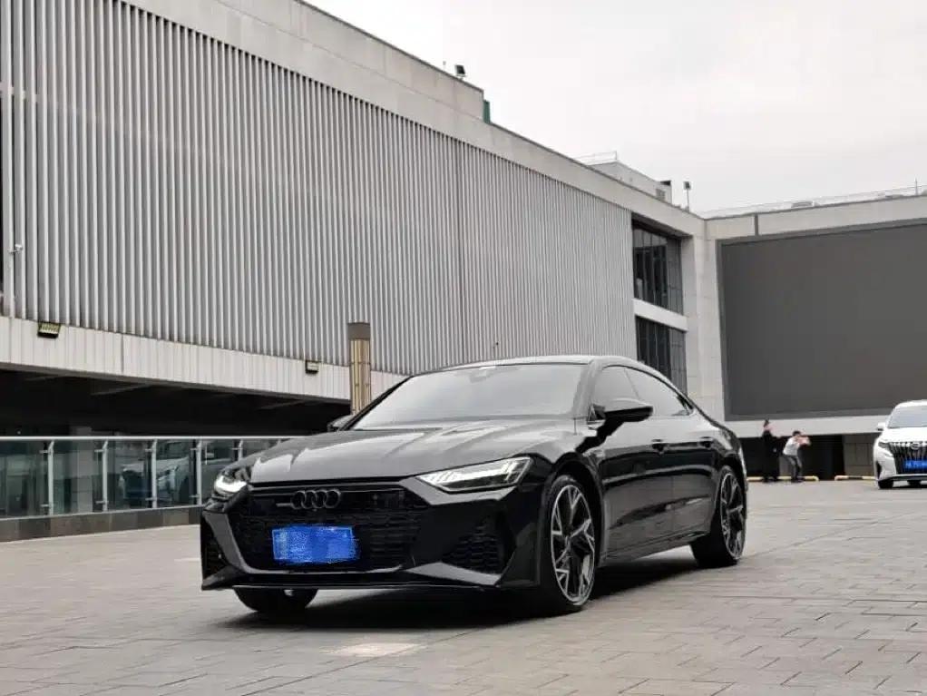 Audi A7L 2024 45 TFSI quattro S-line Black Knight Edition — миниатюра 1