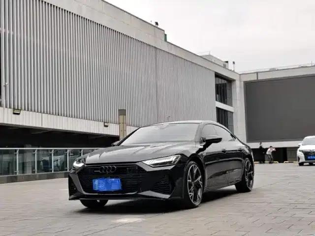 Audi A7L 2024 45 TFSI quattro S-line Black Knight Edition