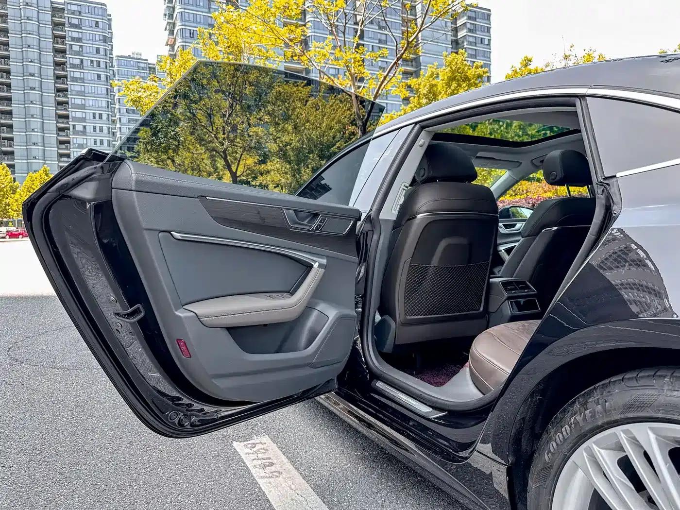 Audi A7L 2022 55 TFSI quattro S-line Elite Black Package — миниатюра 15
