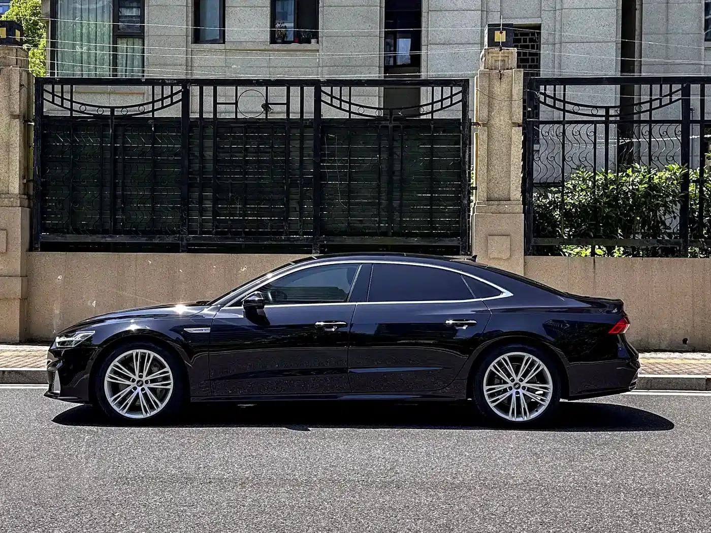 Audi A7L 2022 55 TFSI quattro S-line Elite Black Package — миниатюра 3