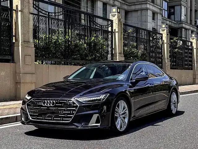 Audi A7L 2022 55 TFSI quattro S-line Elite Black Package