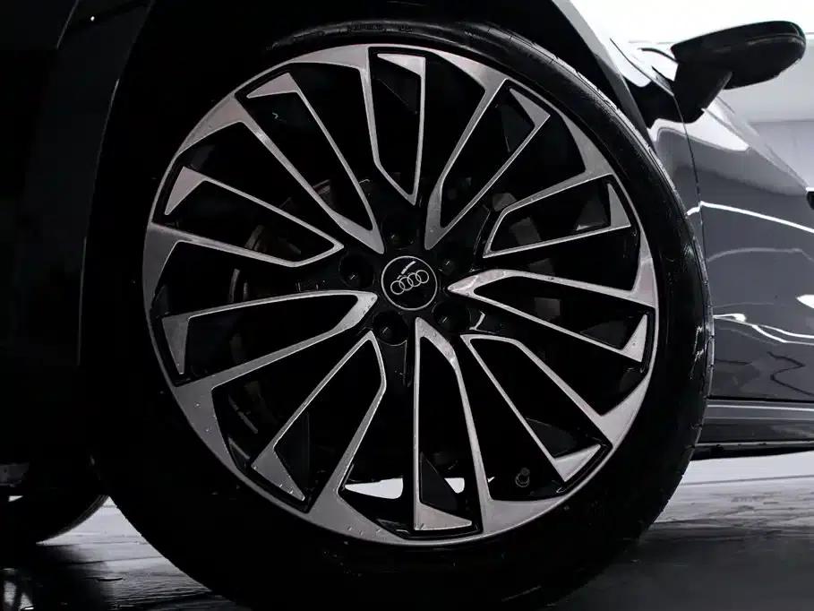 Audi A7L 2025 45 TFSI Luxury — миниатюра 16