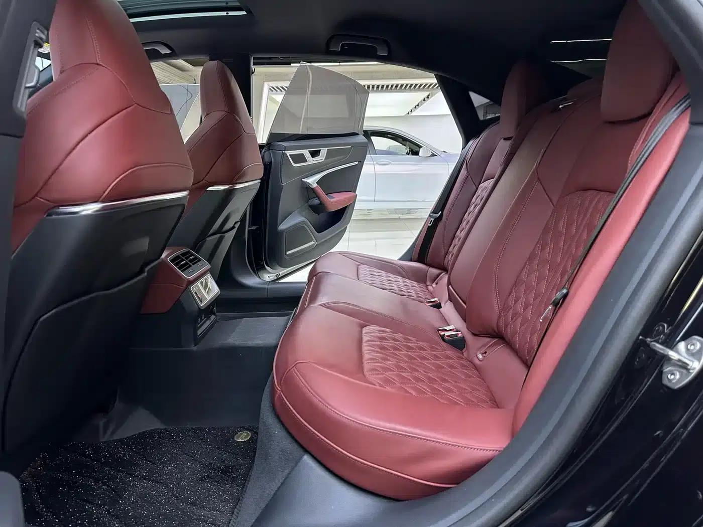Audi A7L 2024 45 TFSI quattro S-line Black Knight Edition — миниатюра 8
