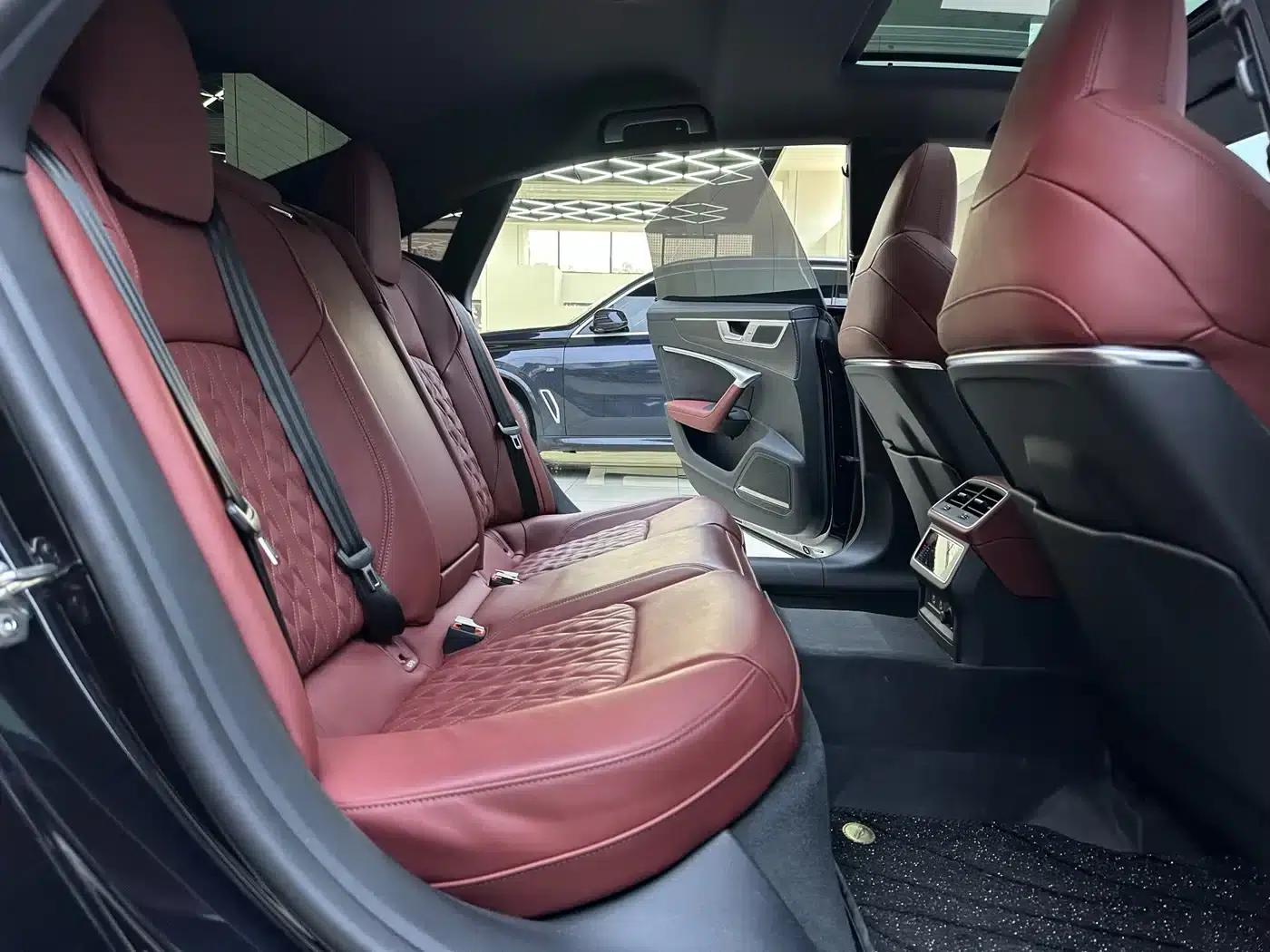 Audi A7L 2024 45 TFSI quattro S-line Black Knight Edition — миниатюра 10
