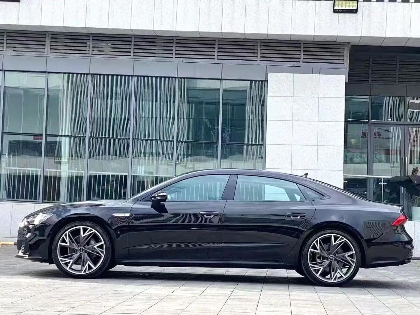 2024 Audi A7L 45 TFSI quattro Black Edition — миниатюра 7