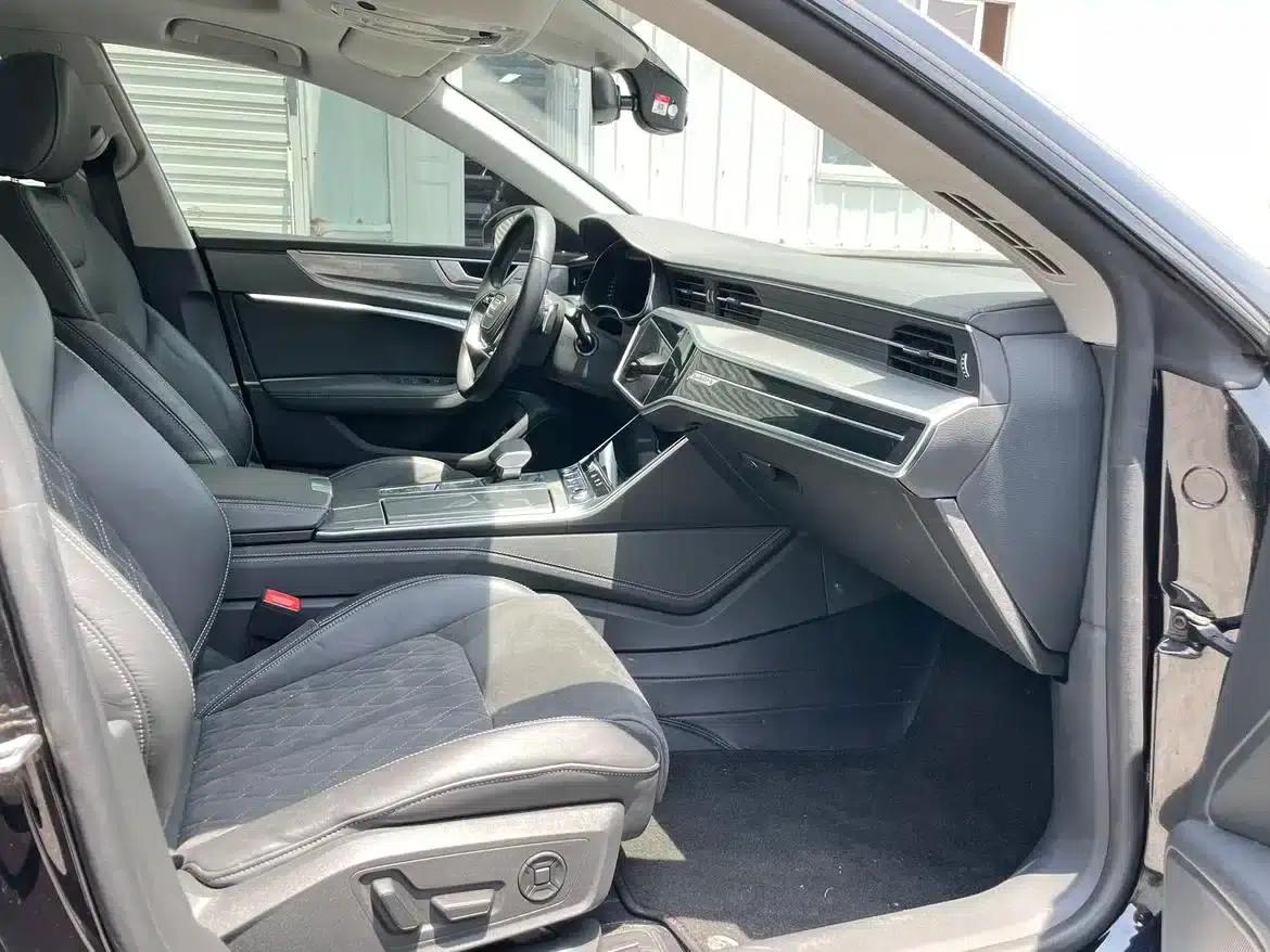 Audi A7L 2025 45 TFSI quattro Luxury Edition — миниатюра 14