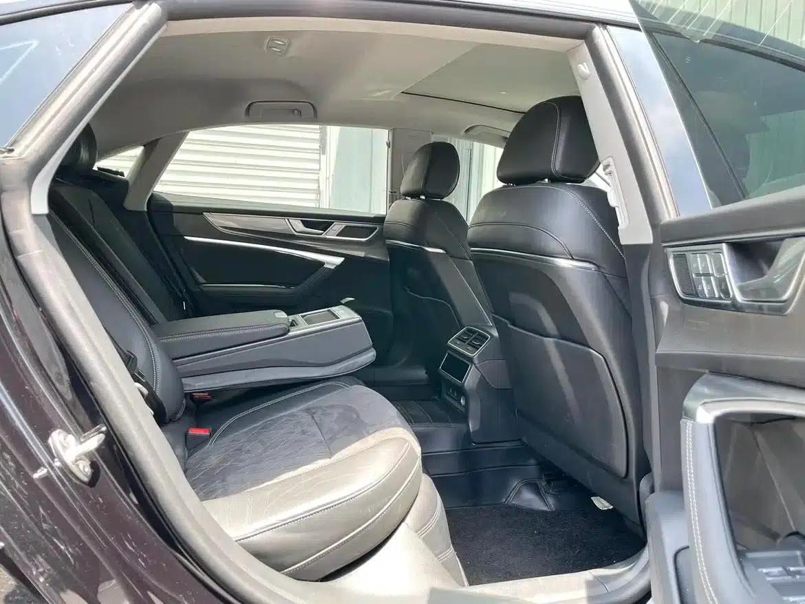 Audi A7L 2025 45 TFSI quattro Luxury Edition — миниатюра 6