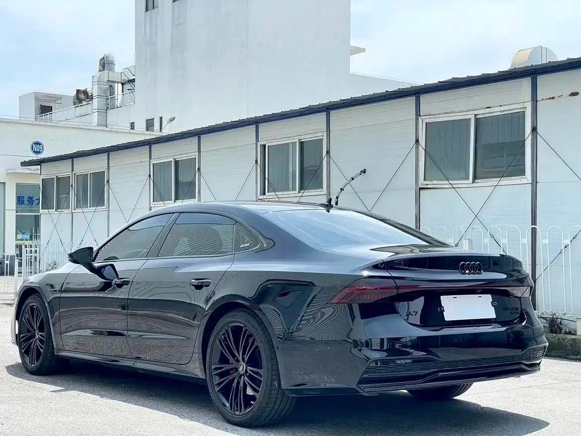 Audi A7L 2025 45 TFSI quattro Luxury Edition — миниатюра 7