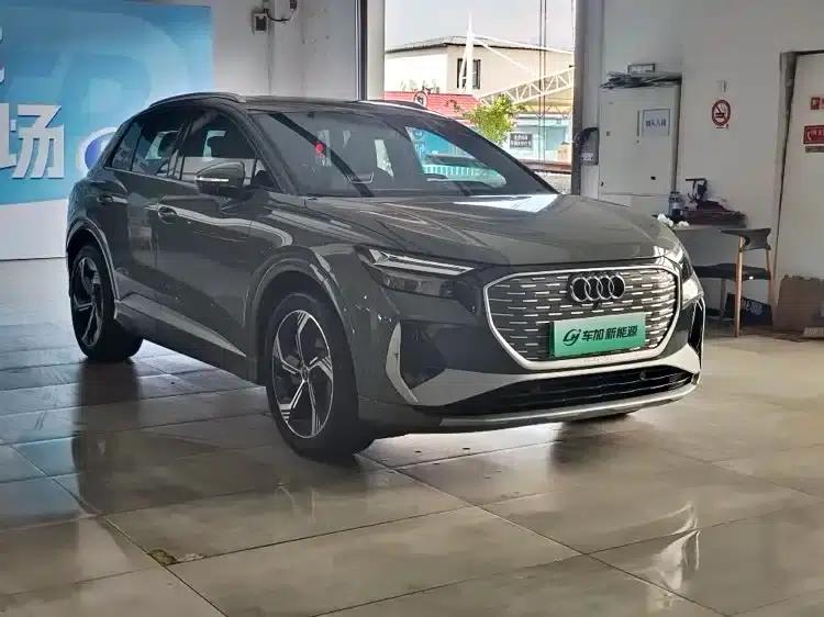 Audi Q4 e-tron 2024 Model 40 e-tron Trailblazer — миниатюра 3