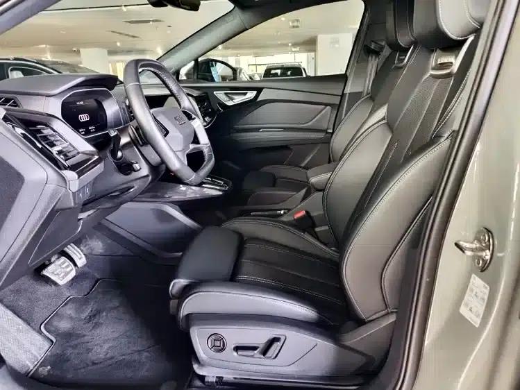 Audi Q4 e-tron 2024 Model 40 e-tron Trailblazer — миниатюра 4