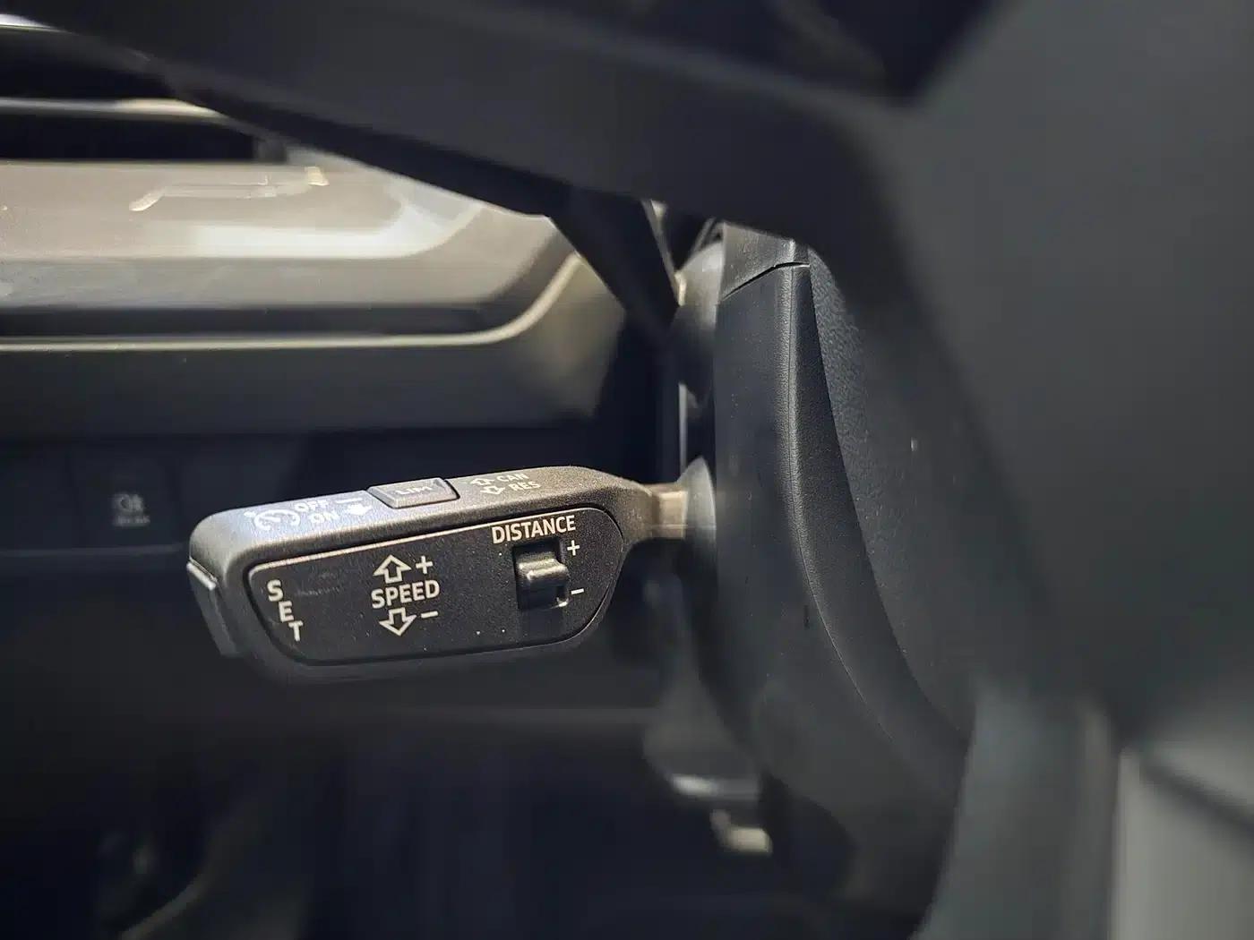 Audi Q4 e-tron 2024 Model 40 e-tron Trailblazer — миниатюра 16