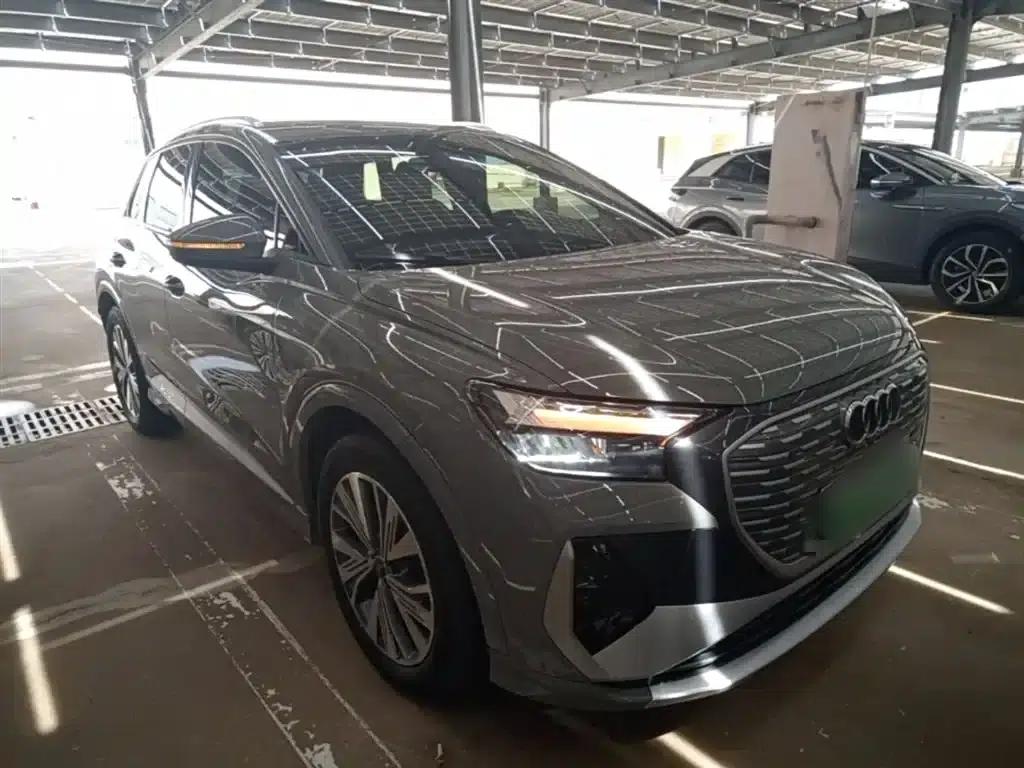 Audi Q4 e-tron 2023 Model 40 e-tron Adventure Edition — миниатюра 4