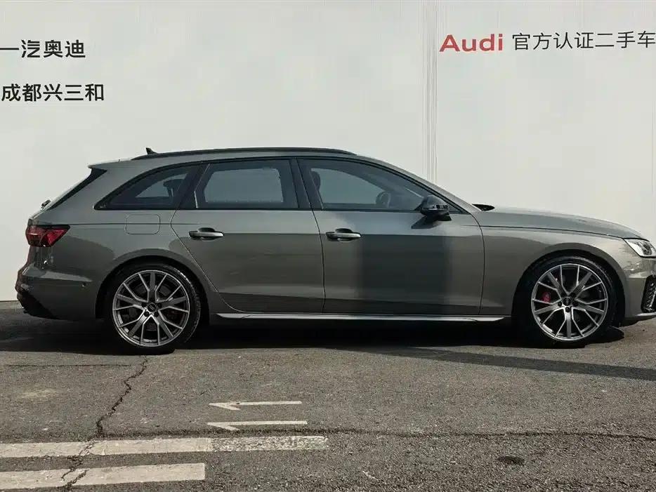 2023 Audi S4 Avant 3.0TFSI — миниатюра 3