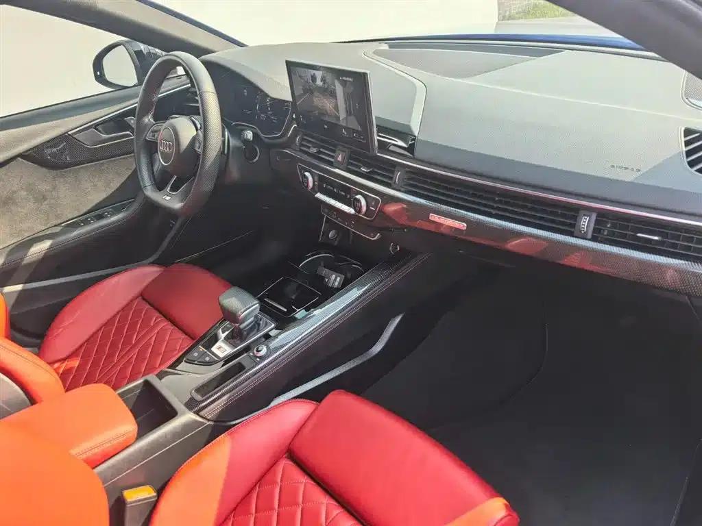 2023 Audi S4 Avant 3.0TFSI — миниатюра 8