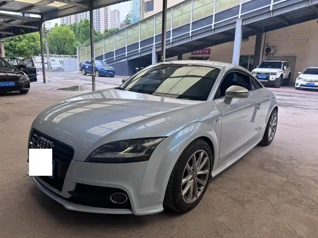 2013 Audi TT Coupe 45 TFSI White Classic Edition — миниатюра 1