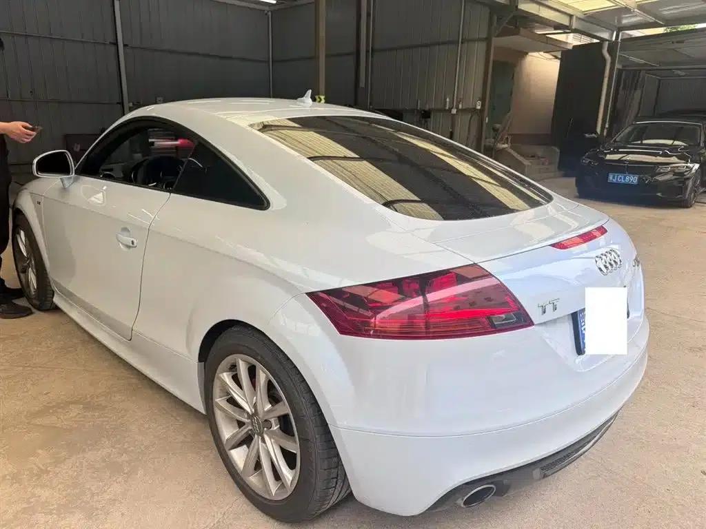 2013 Audi TT Coupe 45 TFSI White Classic Edition — миниатюра 2