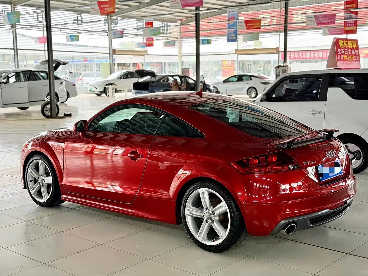 Audi TT 2013 TT Coupe 45 TFSI quattro Colorful Dream Edition — миниатюра 4