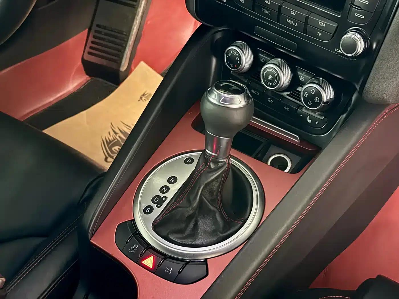 Audi TT 2013 TT Coupe 45 TFSI quattro Colorful Dream Edition — миниатюра 9