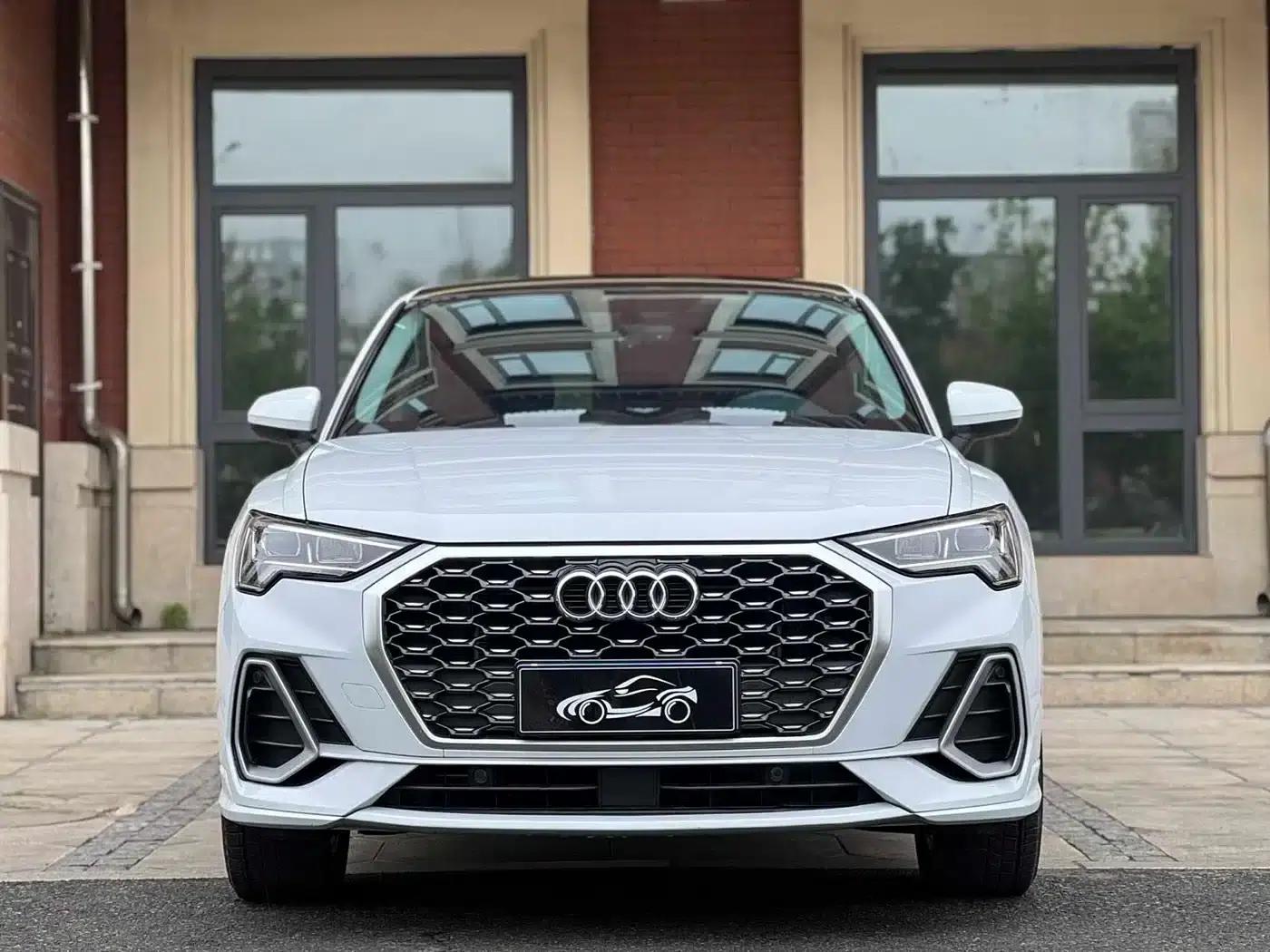 Audi Q3 Sportback 2022 35 TFSI Progressive — миниатюра 2