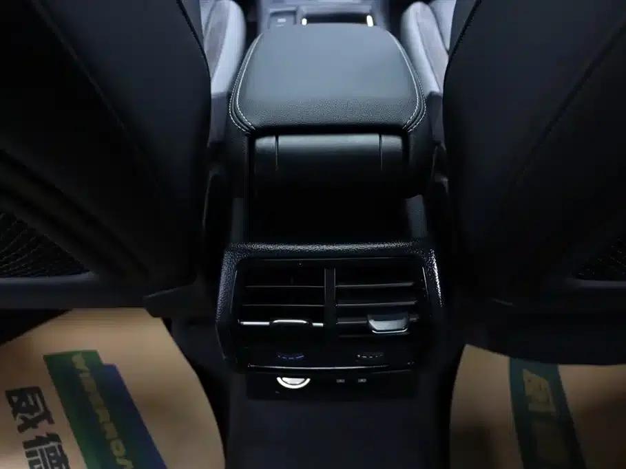Audi Q3 Sportback 2022 40 TFSI Fashion Edition — миниатюра 20