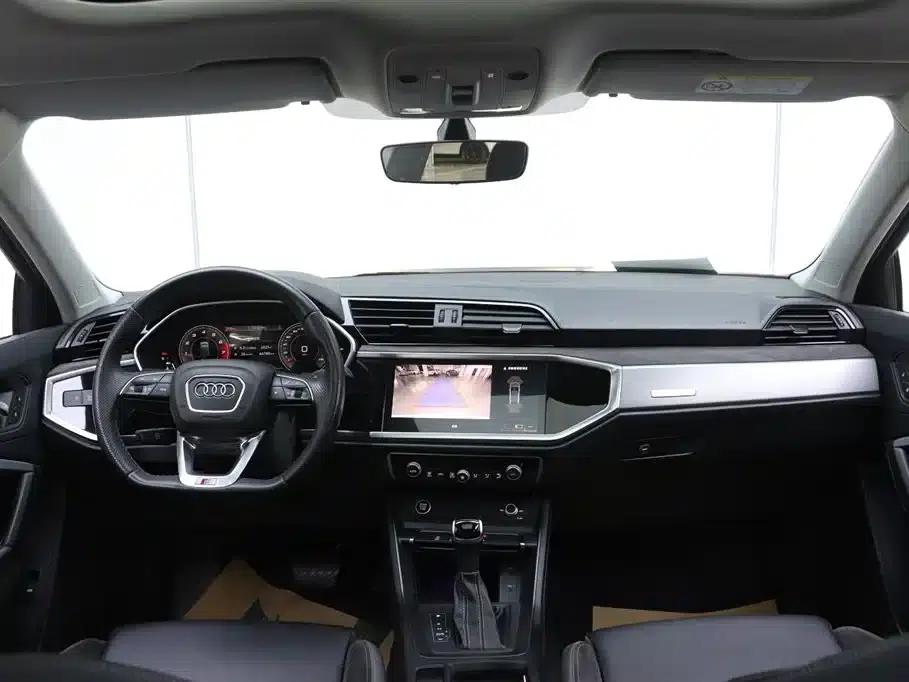 Audi Q3 Sportback 2022 40 TFSI Fashion Edition — миниатюра 21