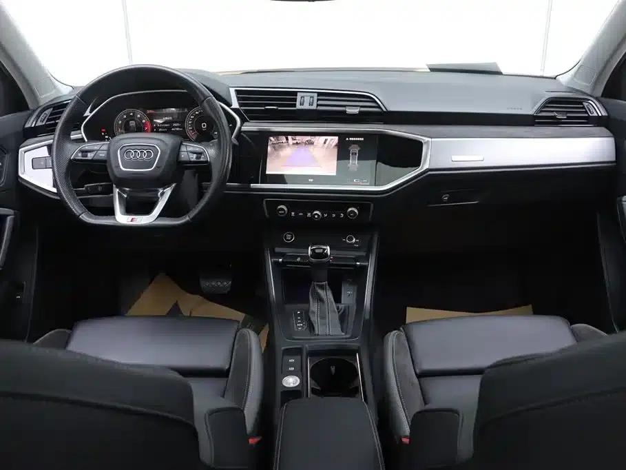 Audi Q3 Sportback 2022 40 TFSI Fashion Edition — миниатюра 23