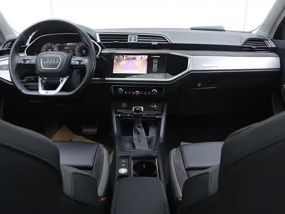 Audi Q3 Sportback 2022 40 TFSI Fashion Edition — миниатюра 26