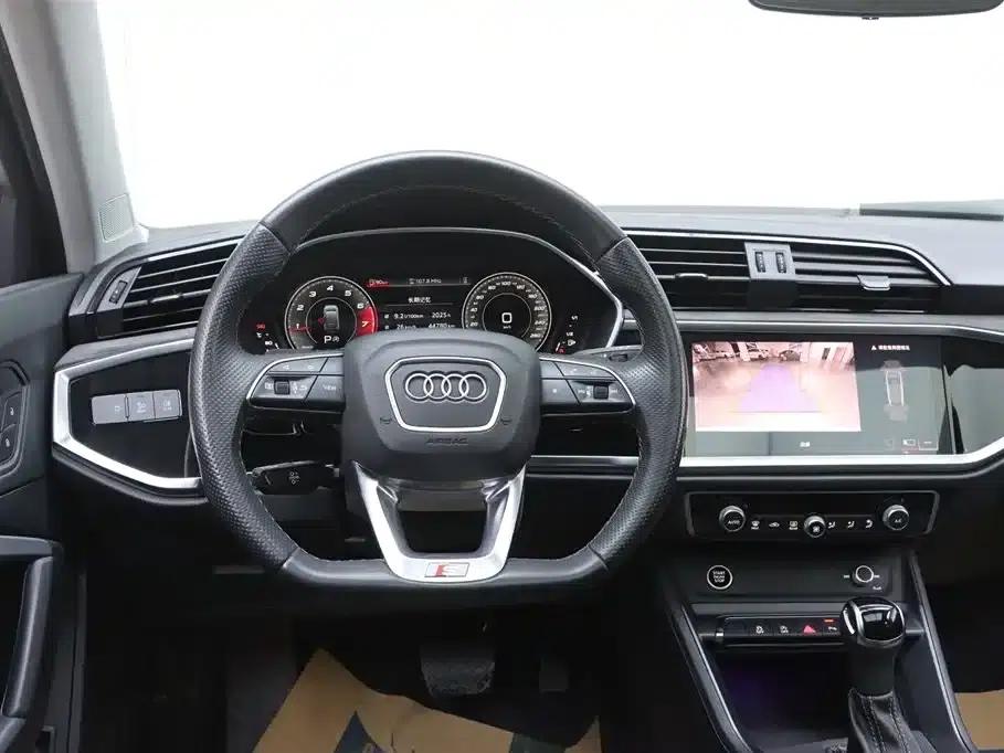 Audi Q3 Sportback 2022 40 TFSI Fashion Edition — миниатюра 28