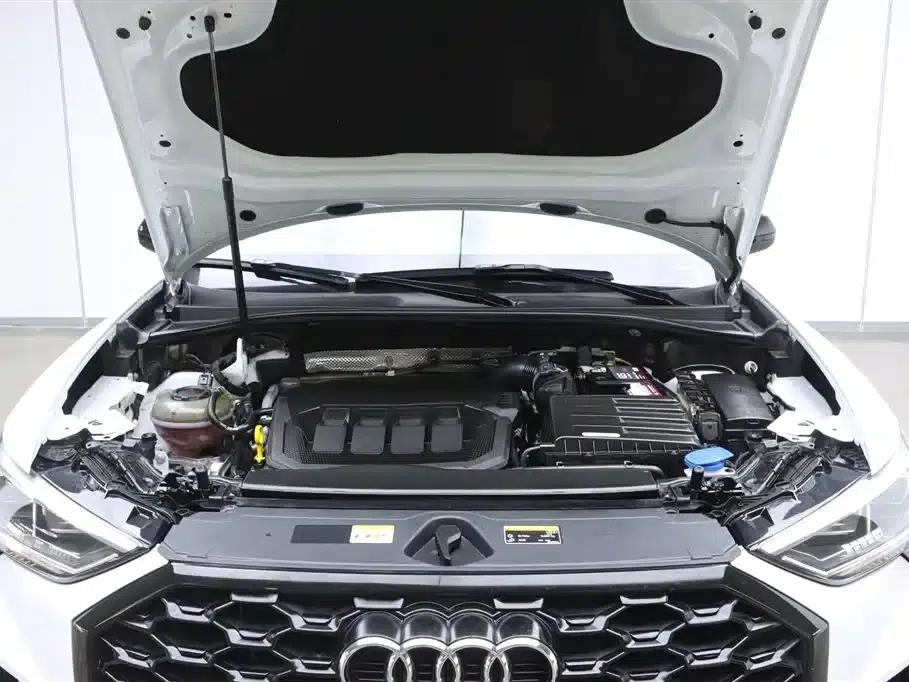 Audi Q3 Sportback 2022 40 TFSI Fashion Edition — миниатюра 31